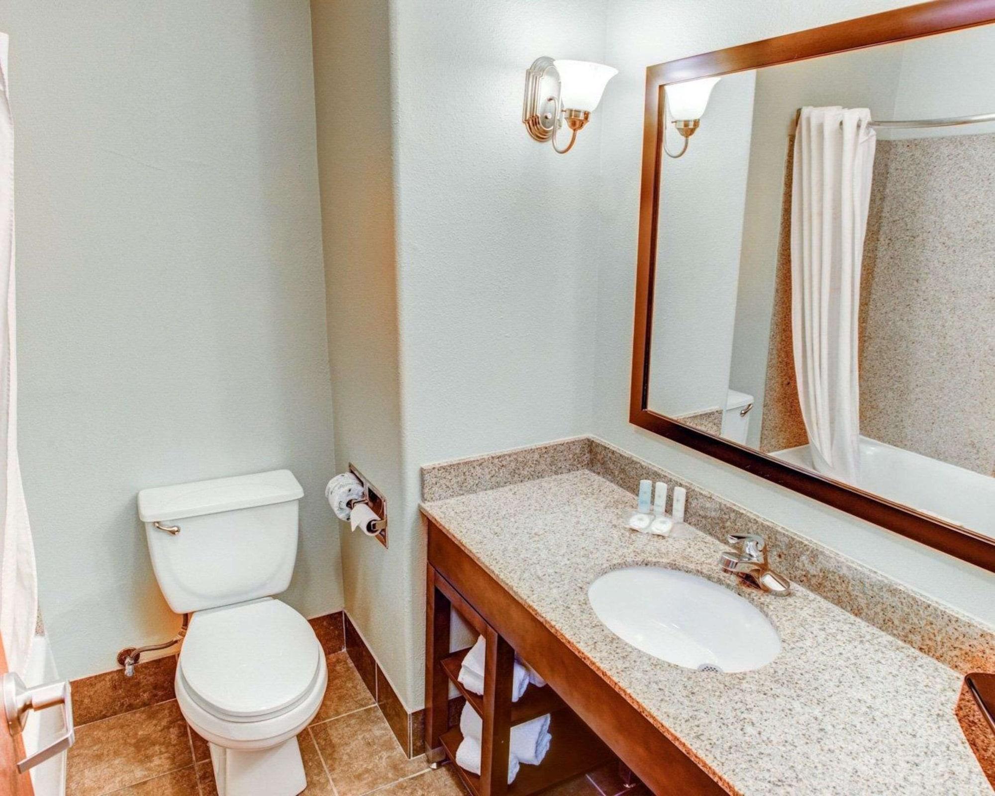 Comfort Inn Near Casino Lac Charles Extérieur photo